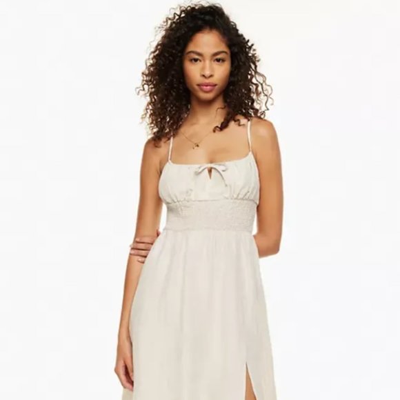 Aritzia Dresses & Skirts - Aritzia Genoa Dress in Natural Ecru Linen - NWT